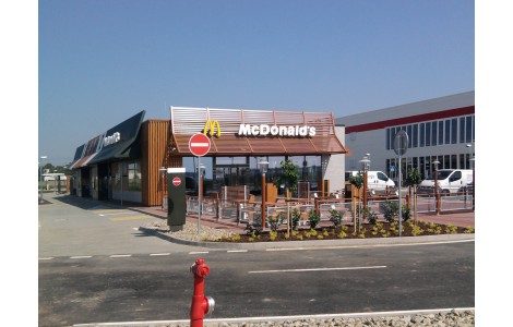 Dodávka pre fast-foodovou sieť McDonald‘s a McCAFÉ